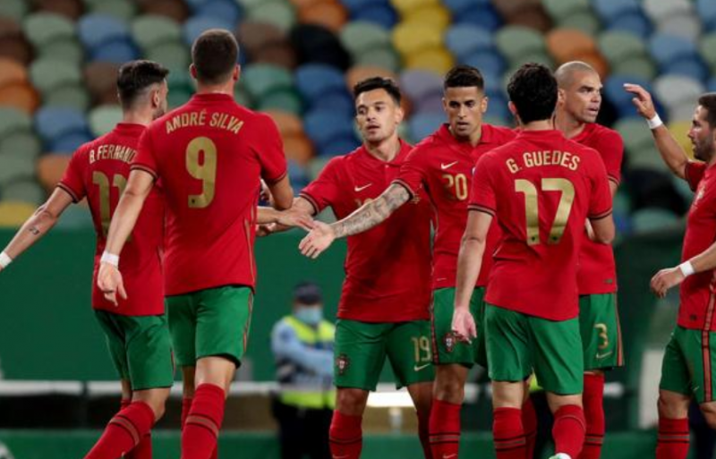 葡萄牙6-1大胜瑞士 时隔16年之后再次打进世界杯8强