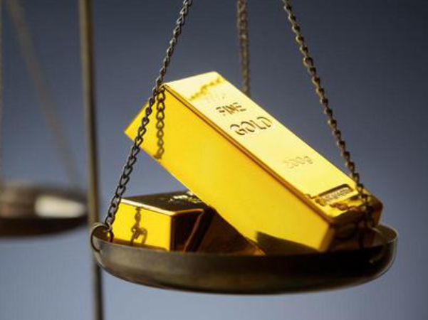 黄金大涨近2% 逼近历史最高纪录 黄金短期价格波动什么因素？